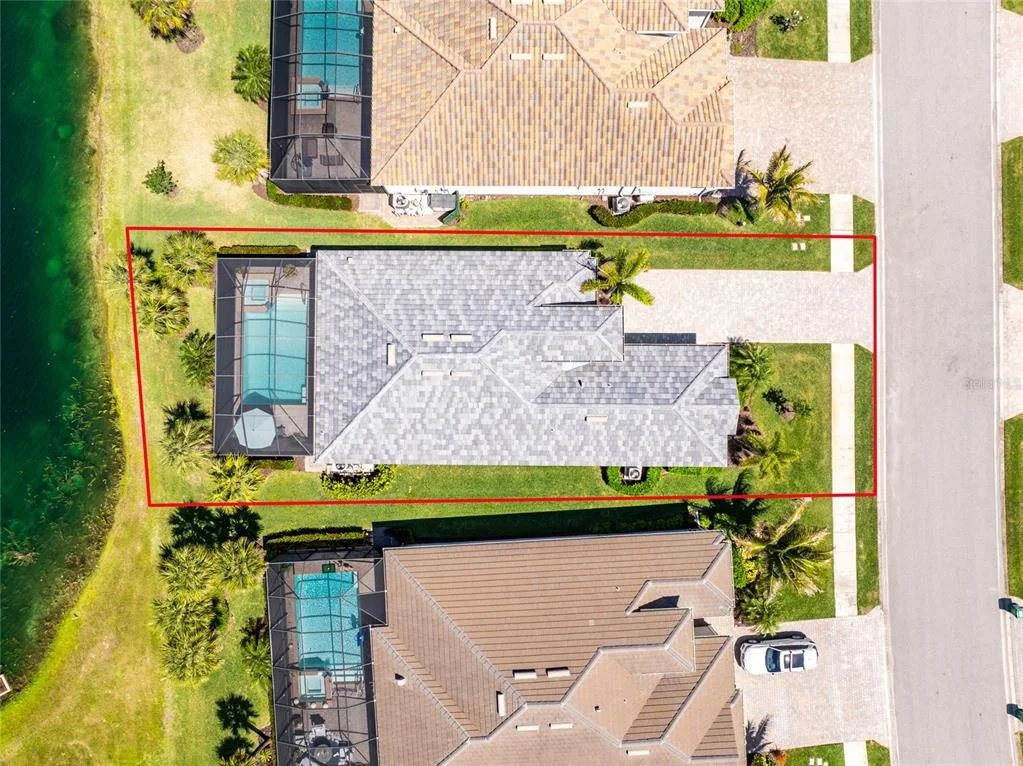 Photo of 25180 LONGMEADOW DRIVE