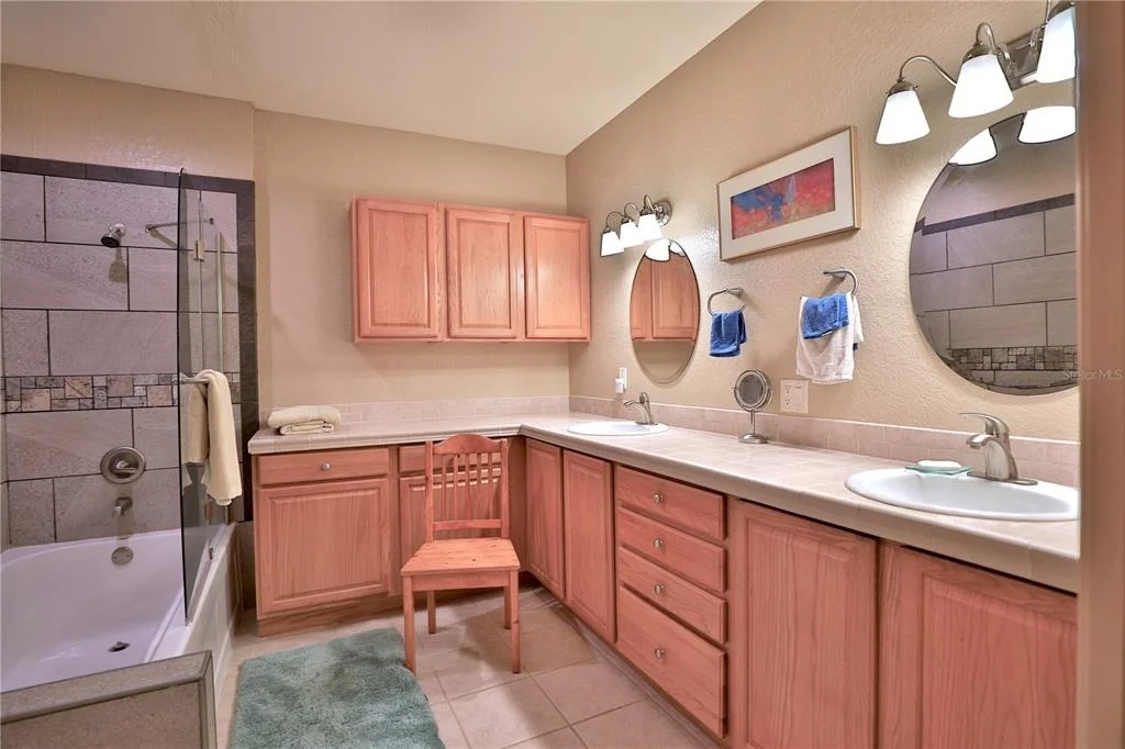 Photo of 9549 NW 80TH AVENUE
