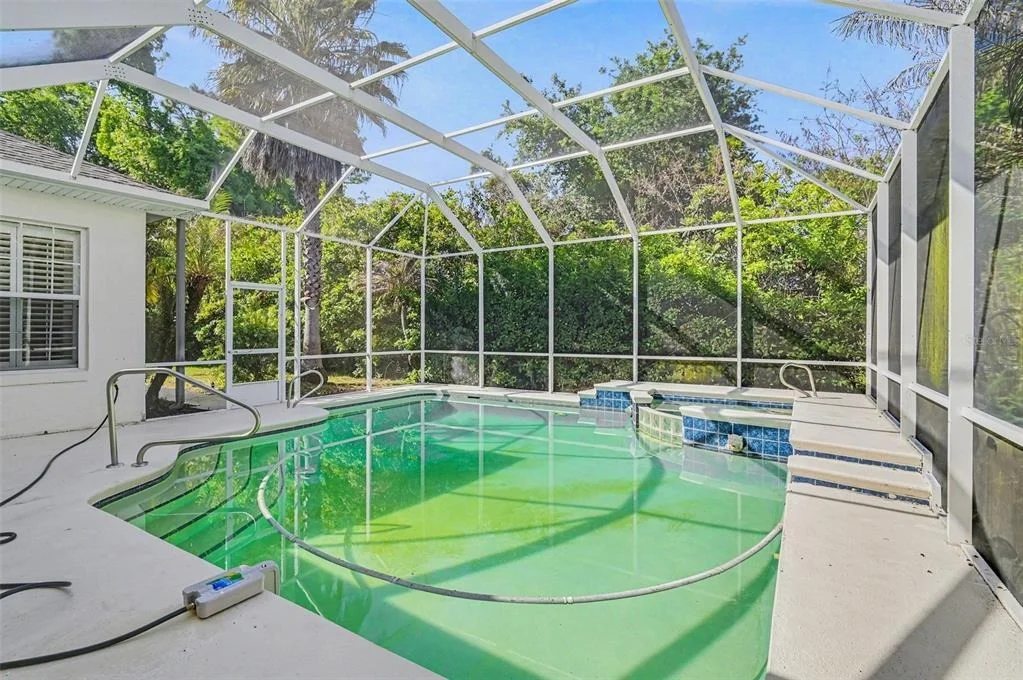 Photo of 8 FOX CLIFF WAY