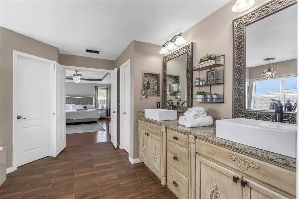 Photo of 14818 EDGEMERE DRIVE