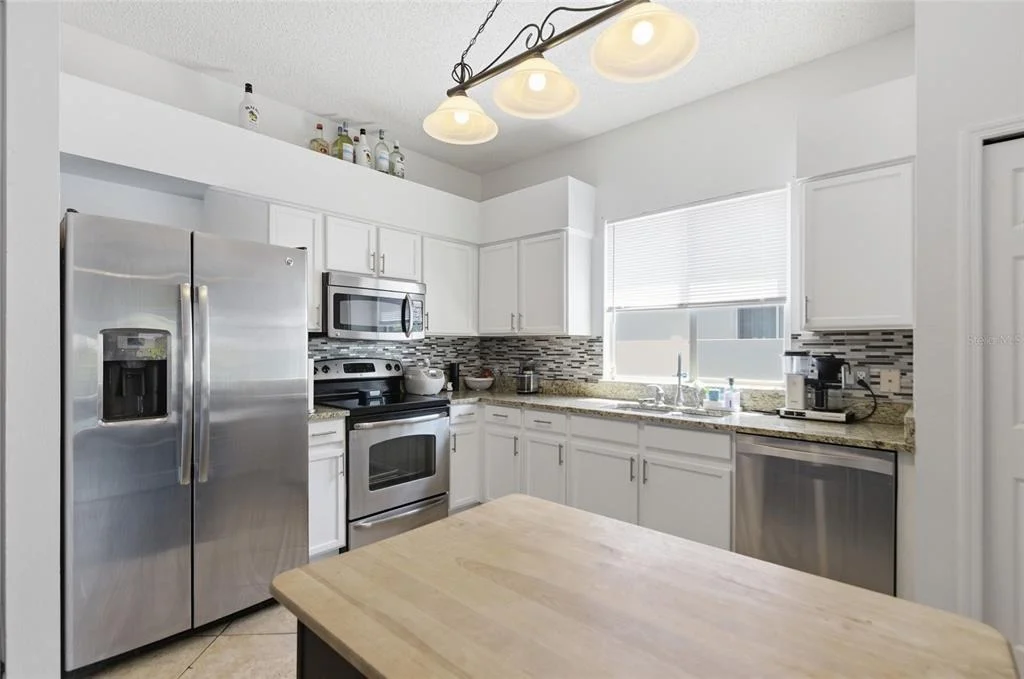 Photo of 12640 LONGCREST DRIVE