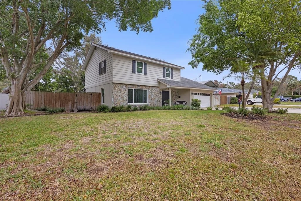 Photo of 1437 GLENVIEW ROAD