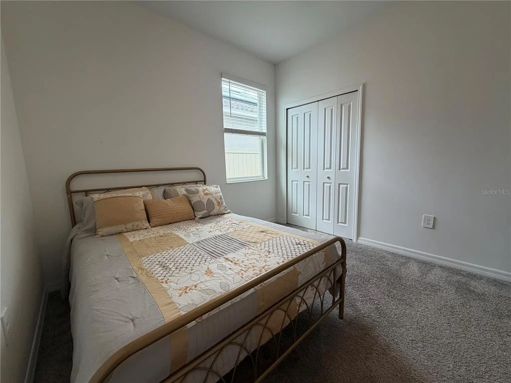 Photo of 652 GROVE STREET