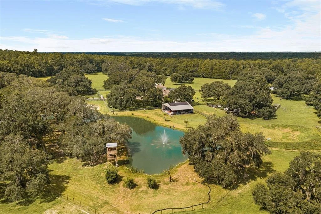 Photo of 21411 BROOKES RUN ROAD
