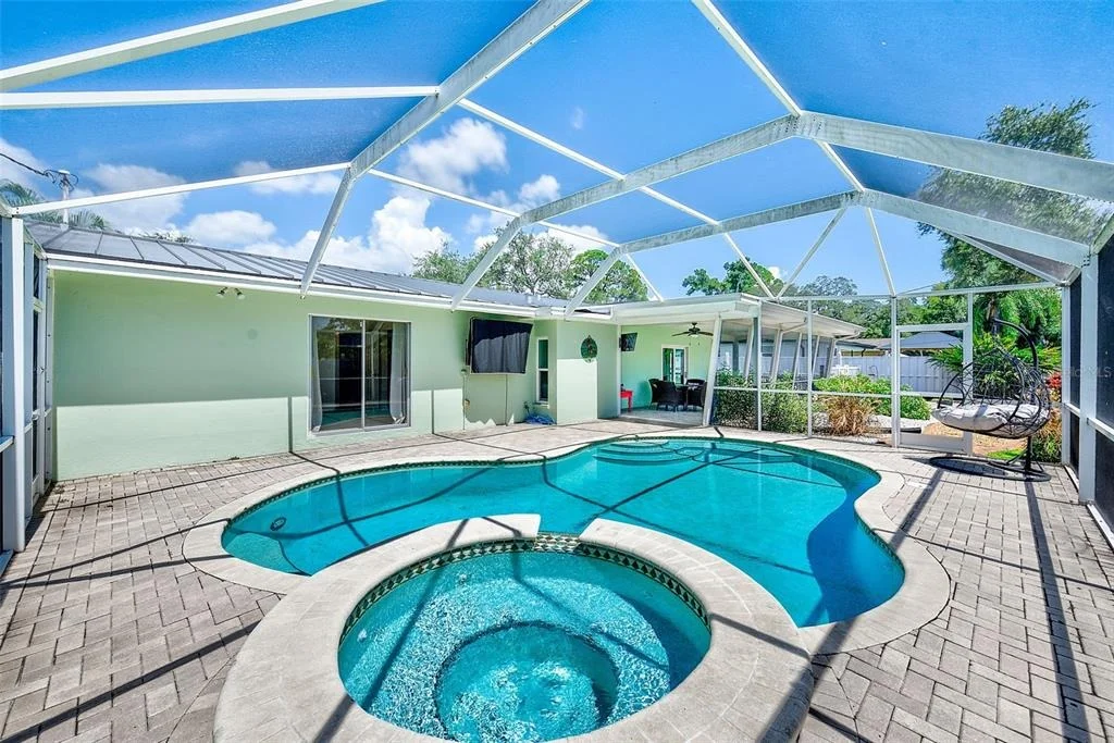 Photo of 809 JACARANDA DRIVE