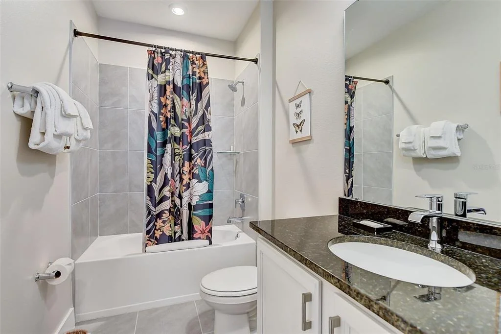 Photo of 7458 GATHERING DRIVE