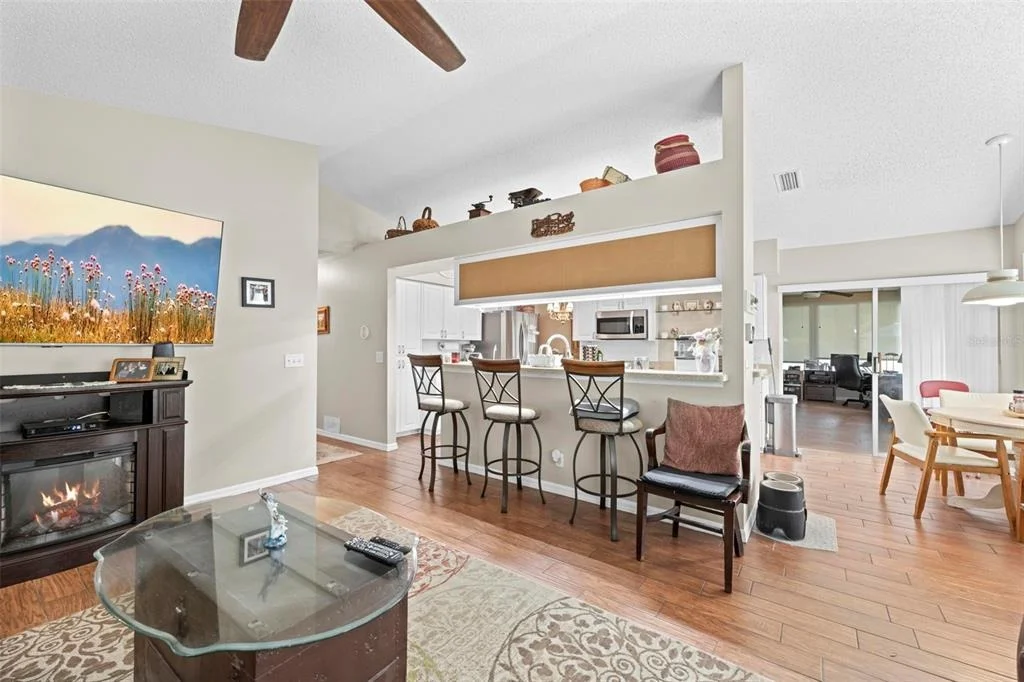 Photo of 2552 CRYSTAL LAKE DRIVE