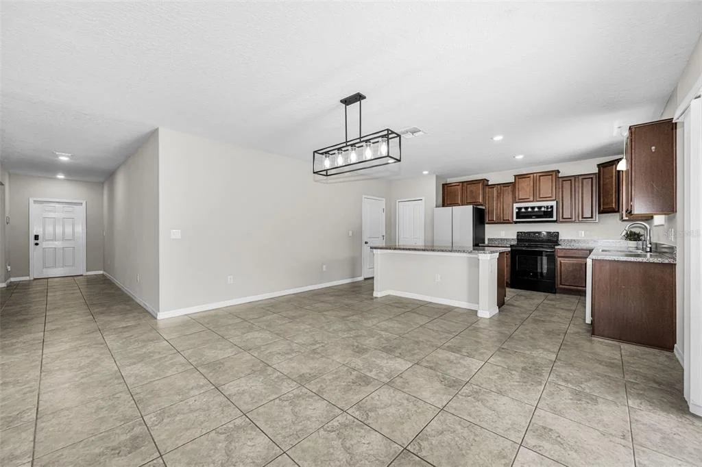 Photo of 6780 EMERALD SPRING LOOP