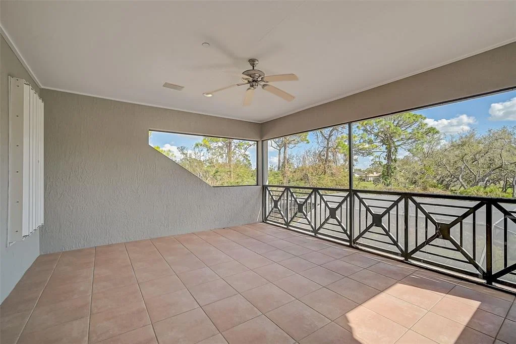 Photo of 854 MACEWEN DRIVE