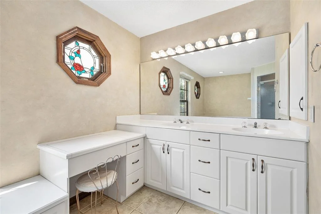 Photo of 43 WINDING CREEK WAY