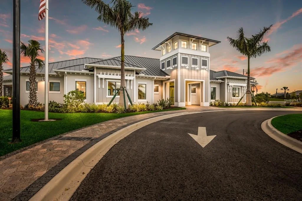 Photo of 712 SIGSBEE LOOP