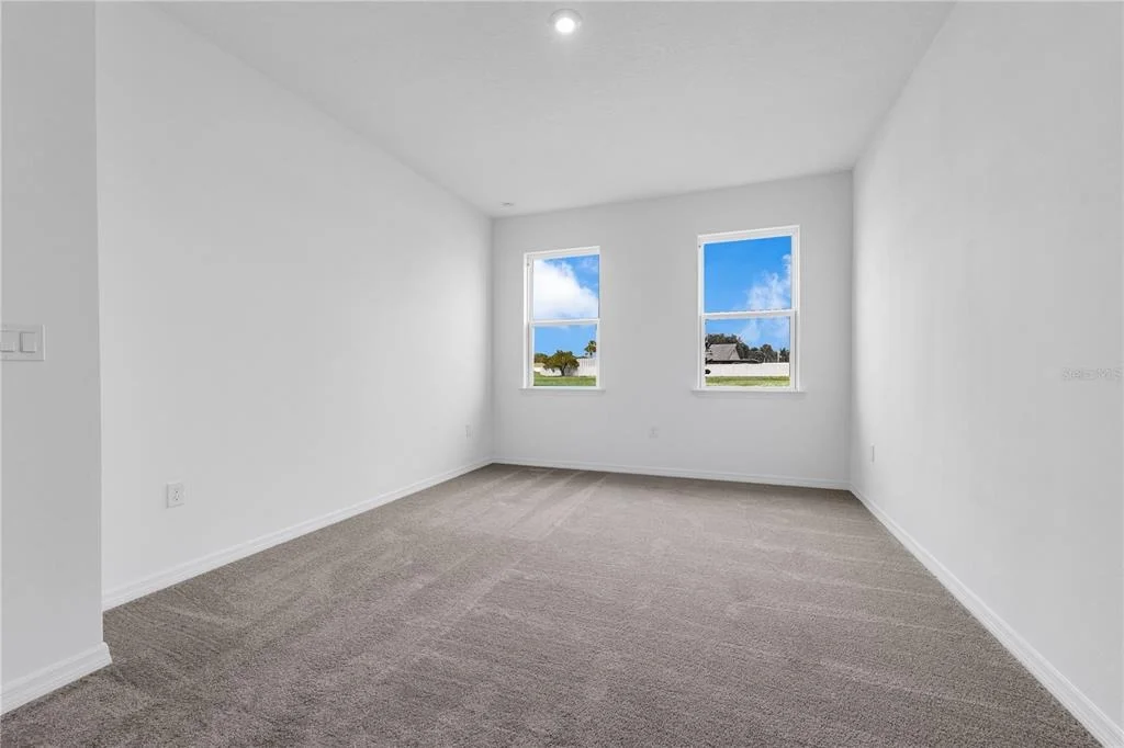 Photo of 1112 BANFF DRIVE NE