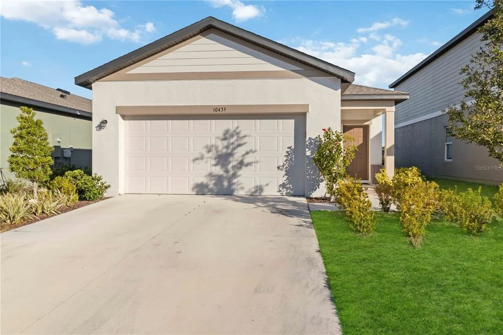Photo of 10435 LADYBUG COVE