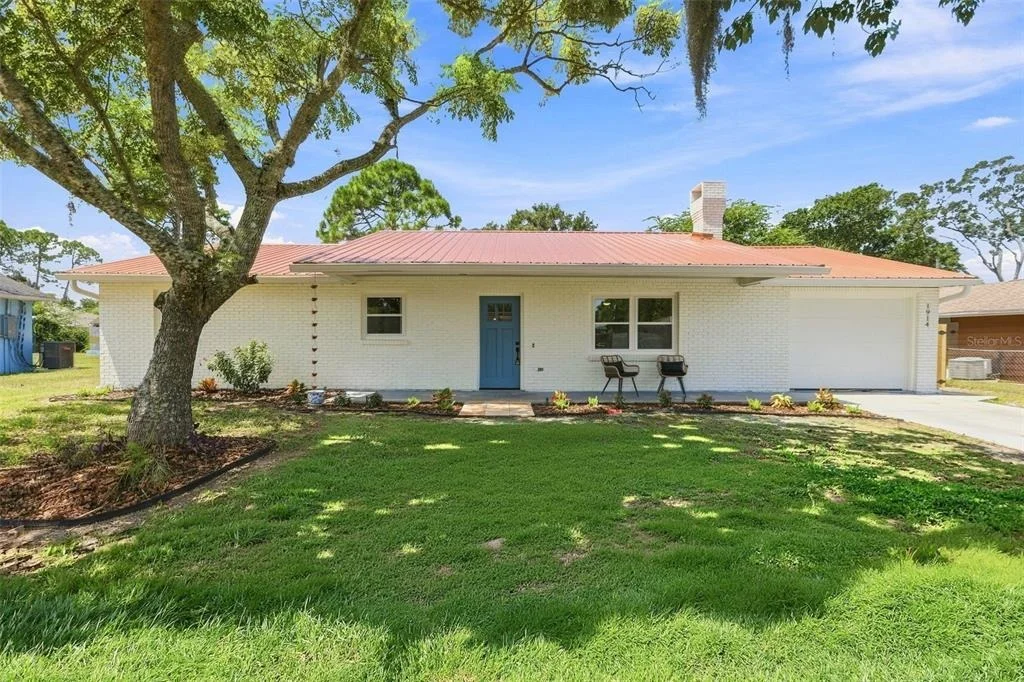 Photo of 1914 SABAL PALM DRIVE