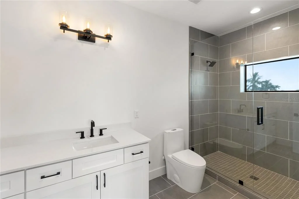 Photo of 569 BAYVIEW DRIVE