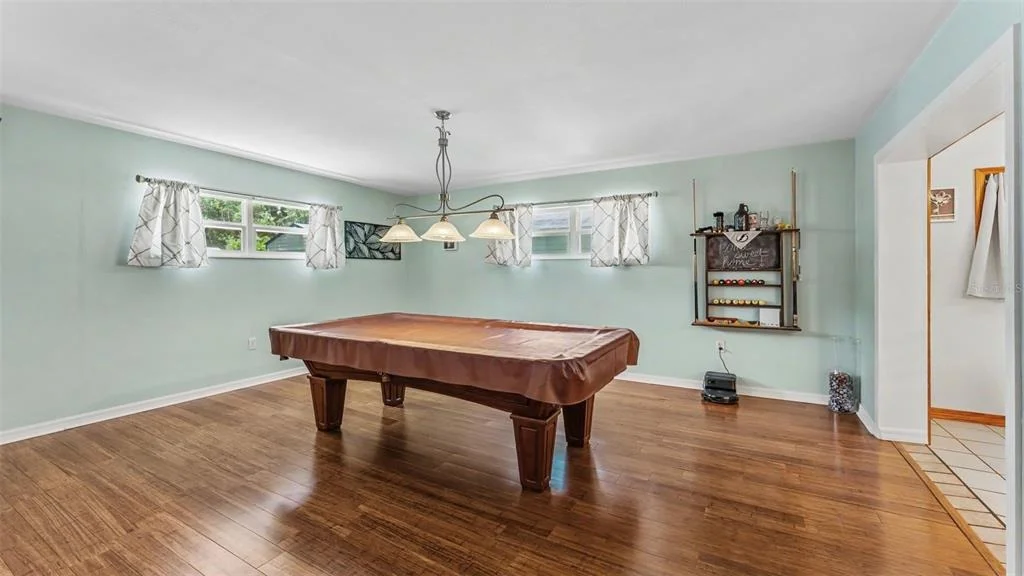 Photo of 680 SUNSET DRIVE