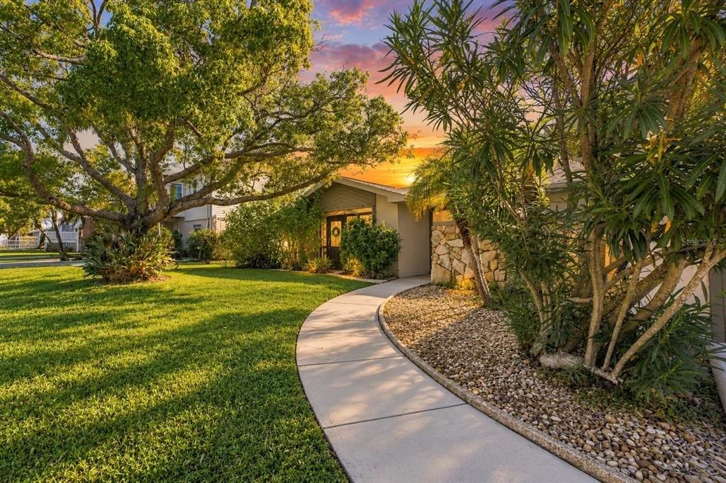 Photo of 4108 DAISY DRIVE