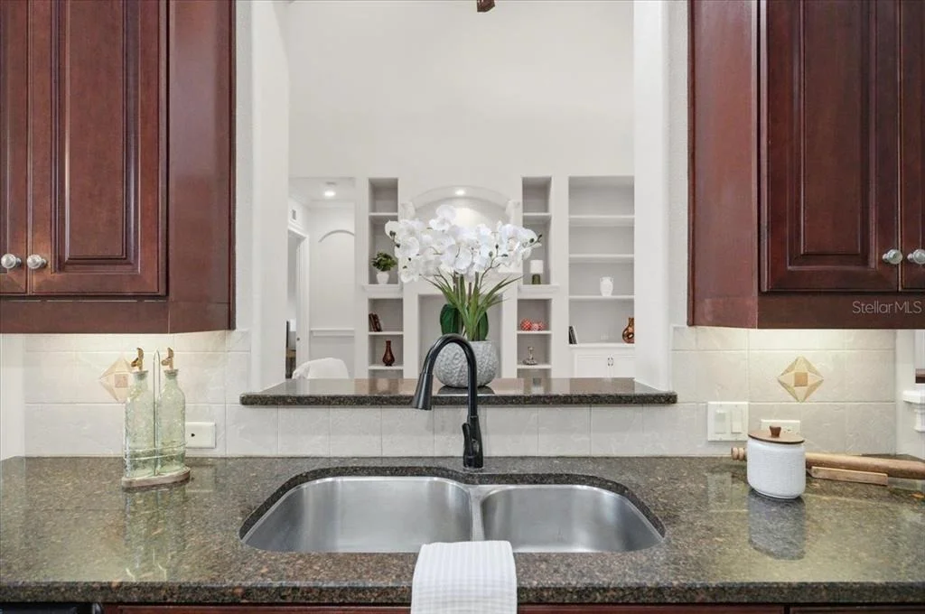 Photo of 5112 HIGHLANDS LAKEVIEW LOOP