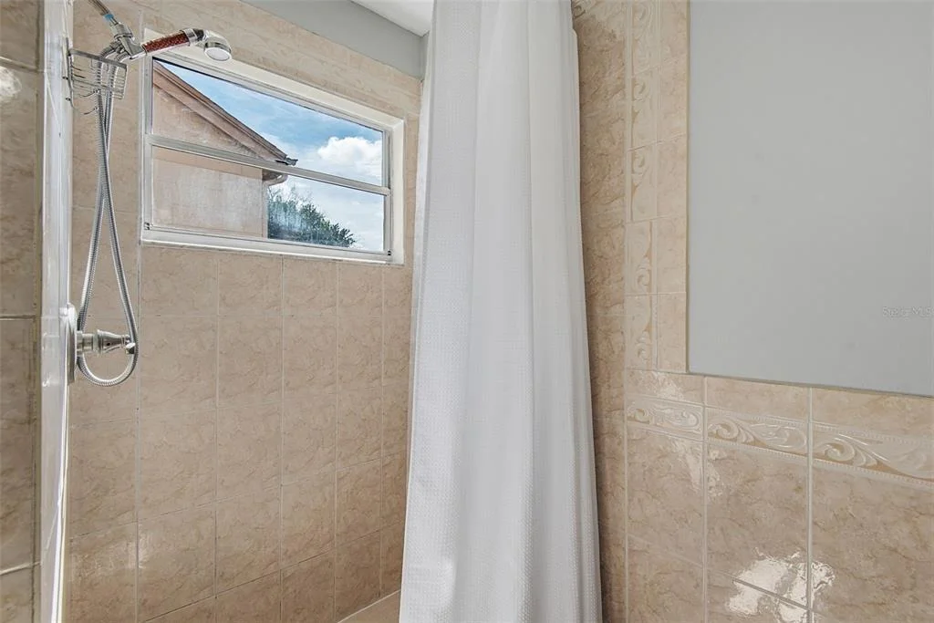Photo of 1216 PIN OAK DRIVE