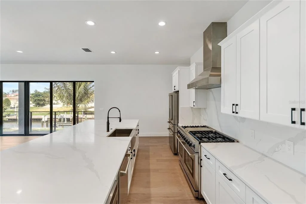 Photo of 569 BAYVIEW DRIVE