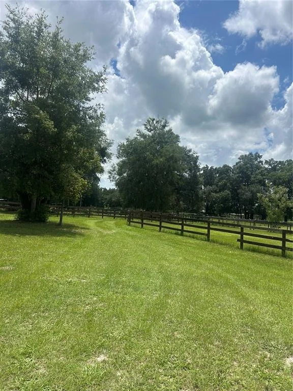 Photo of 10661 W HIGHWAY 40