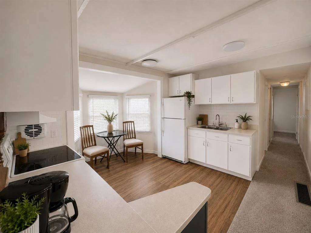 Photo of 3074 LARKIN ROAD