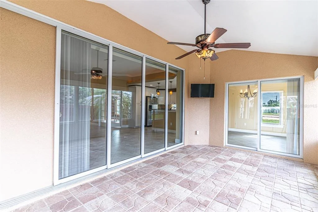 Photo of 3715 SEBRING PARKWAY