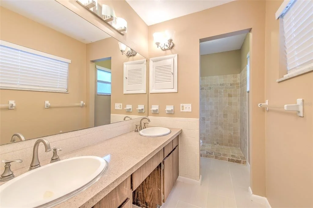 Photo of 8825 COBB ROAD