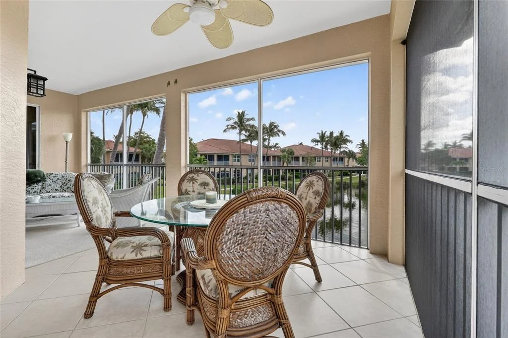 Photo of Unit D at 3336 SUNSET KEY CIRCLE