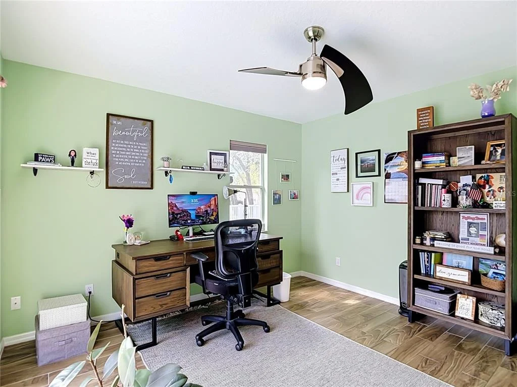Photo of 1051 HOOK DRIVE