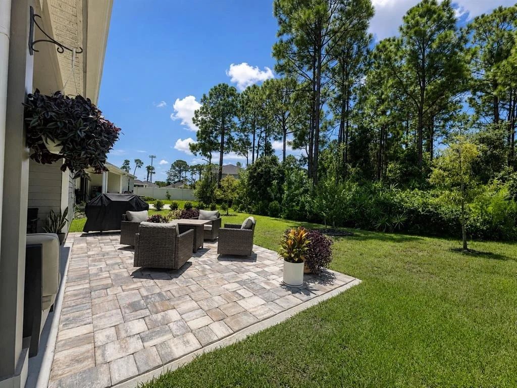 Photo of 14 SIGNET CIRCLE