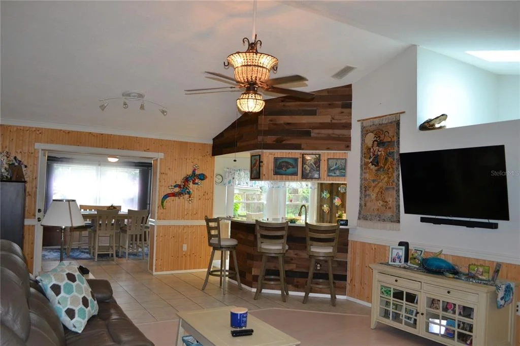 Photo of 8236 ANNAPOLIS ROAD