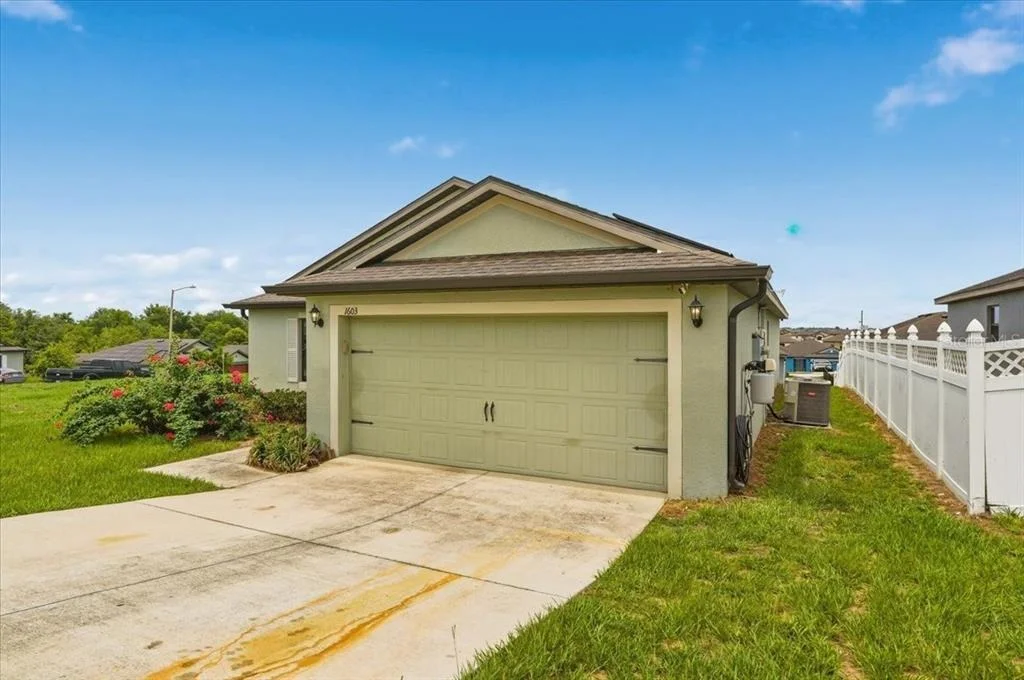 Photo of 1603 ELLINGTON DRIVE