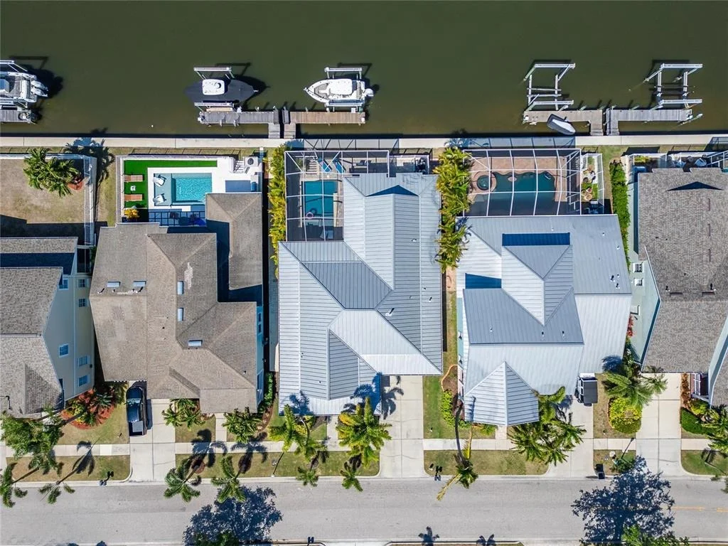 Photo of 426 ISLEBAY DRIVE