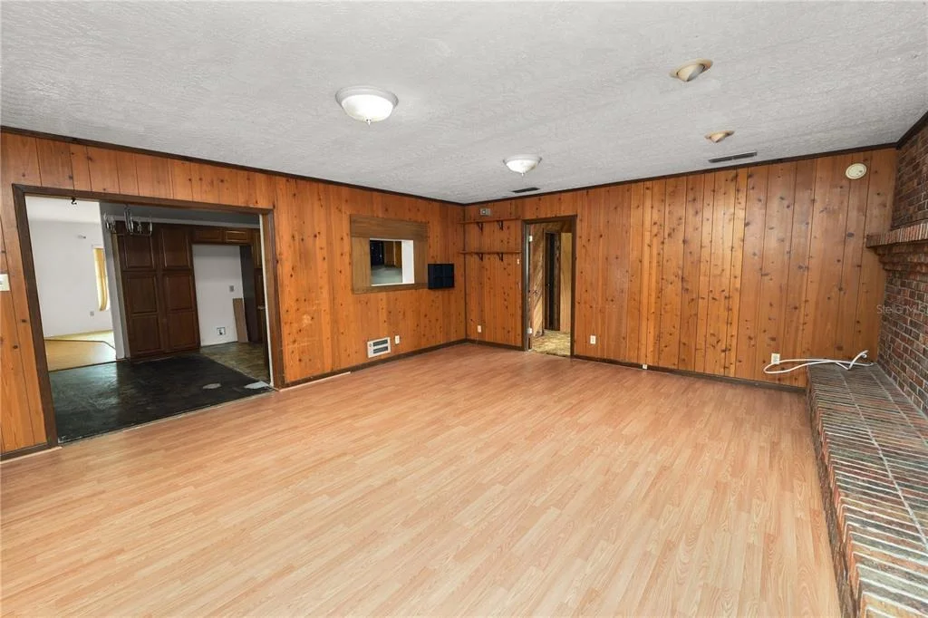 Photo of 760 MANOR DRIVE