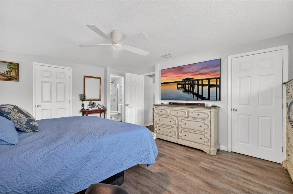 Photo of 925 FLAGLER AVENUE