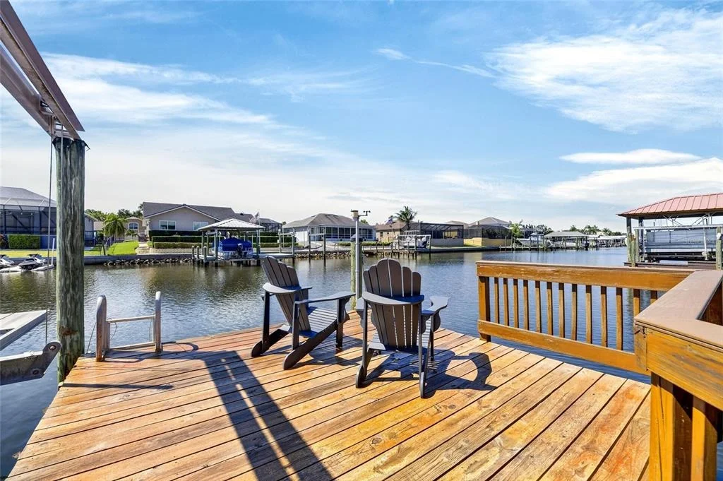 Photo of 830 GOLF ISLAND DRIVE
