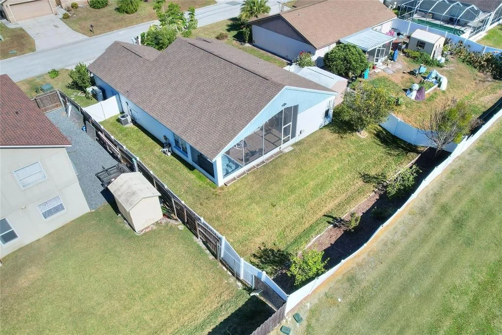 Photo of 412 EMERALD COVE LOOP
