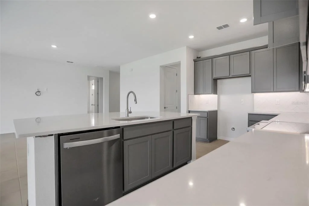 Photo of 7422 SEA MANATEE STREET