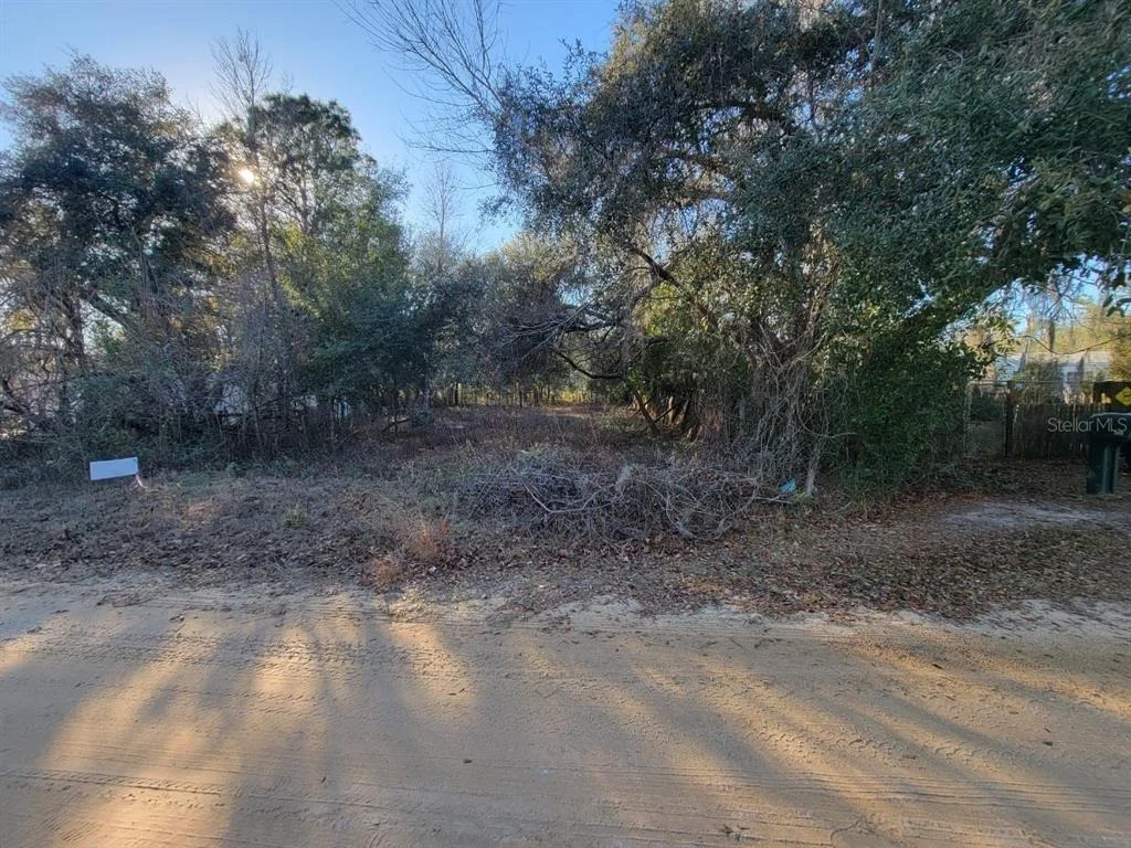 Photo of 107 LAKEVIEW WAY