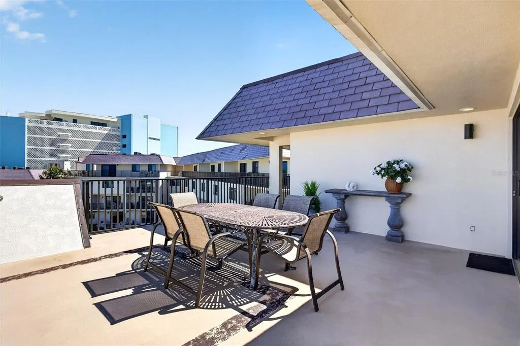 Photo of Unit 405 at 935 OCEAN SHORE BOULEVARD
