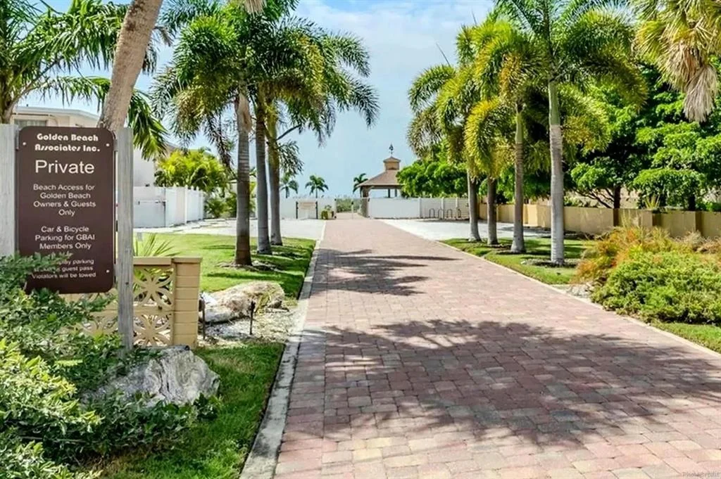 Photo of 429 DARLING DRIVE