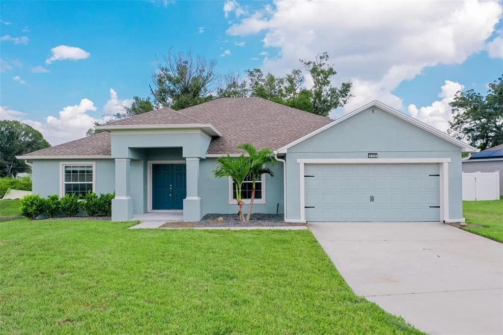 Photo of 230 COVE AT EAGLE LAKE CIRCLE