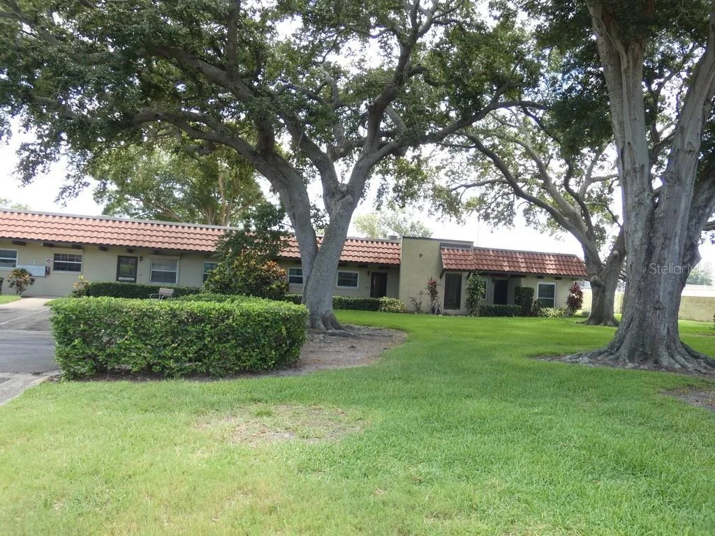 Photo of Unit 9G at 1701 PINEHURST ROAD