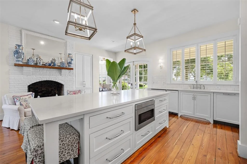 Photo of 94 N BEACH STREET