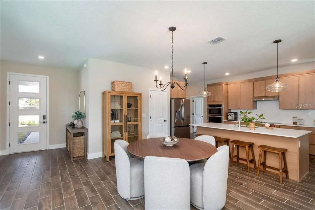 Photo of 82 SPRINGWOOD DRIVE