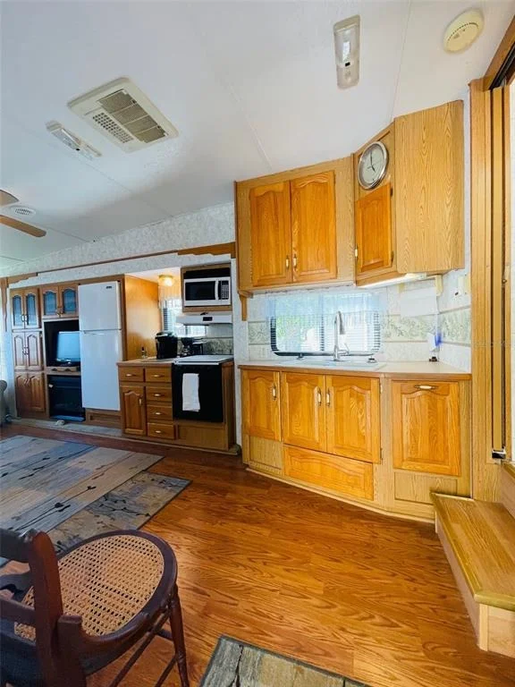 Photo of 86 EAGLE POINT S