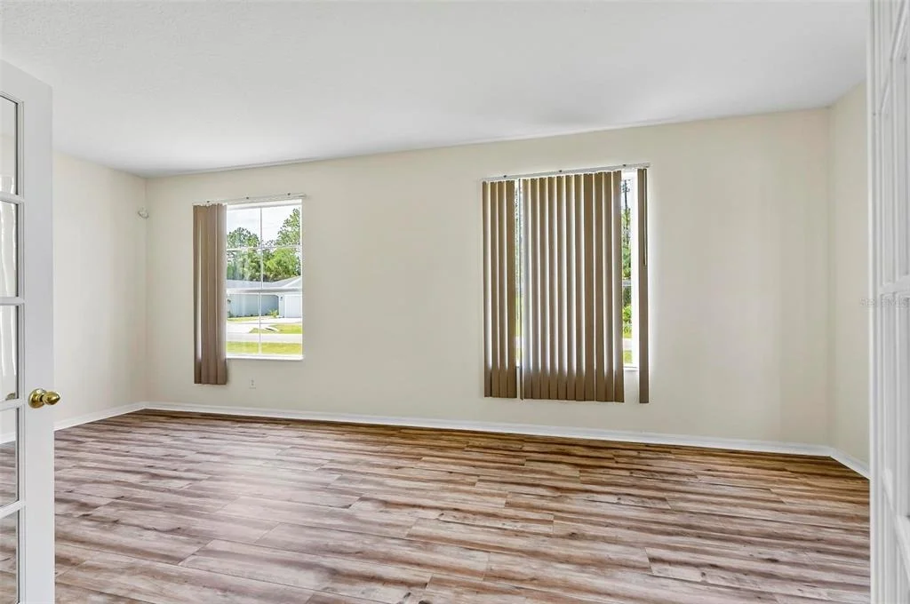 Photo of 91 SEA TRAIL