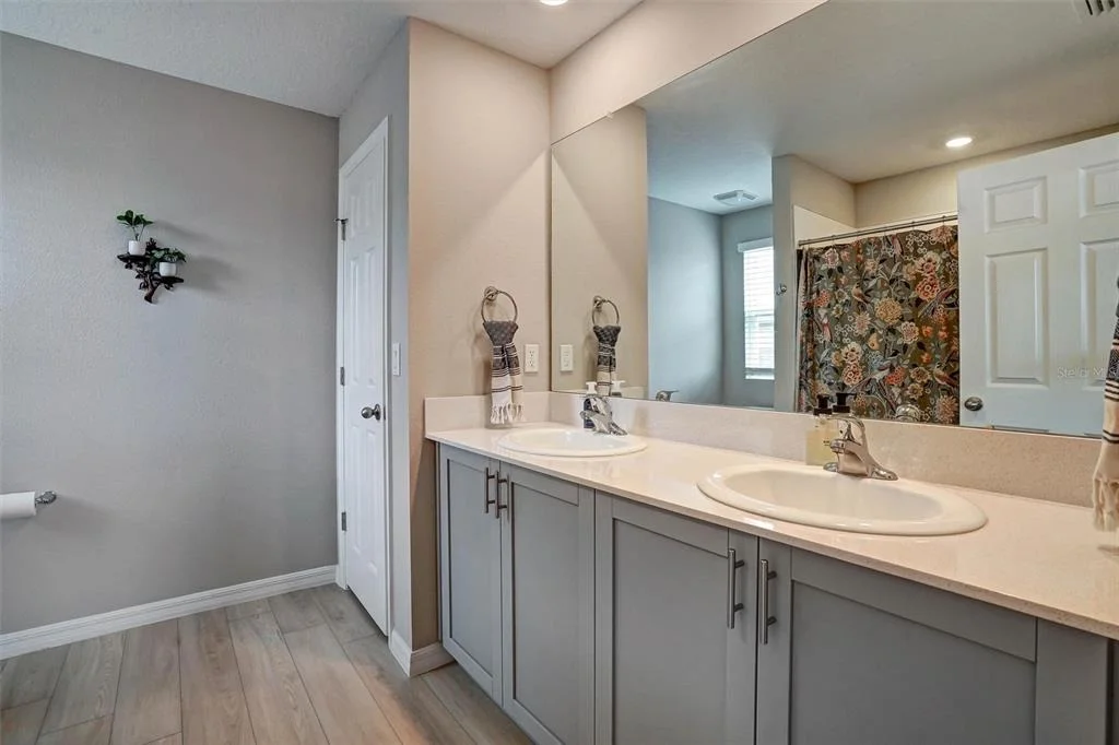 Photo of 14468 MEADOW BIRD AVENUE