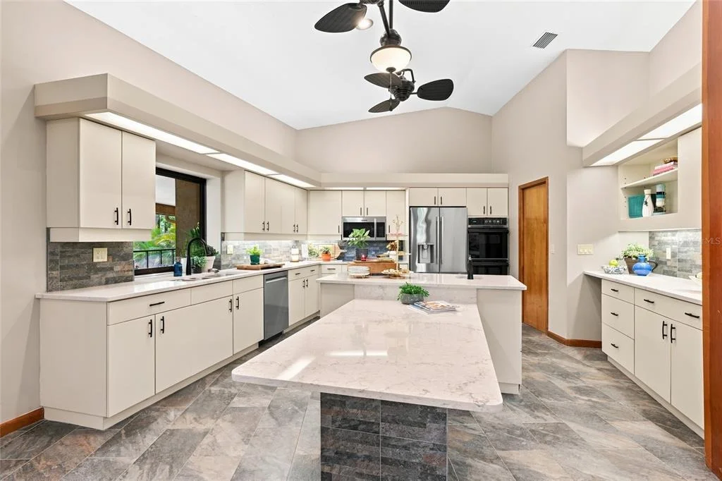 Photo of 10616 FOREST RUN DRIVE